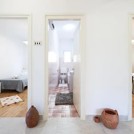 Apartman 3 Bedroom For 5 People