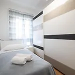 3 Bedroom For 5 People