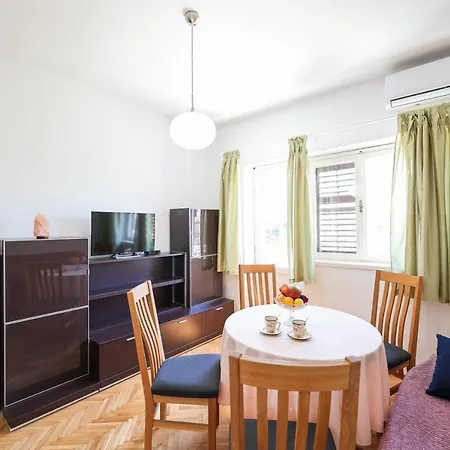 3 Bedroom For 5 People Apartamento *