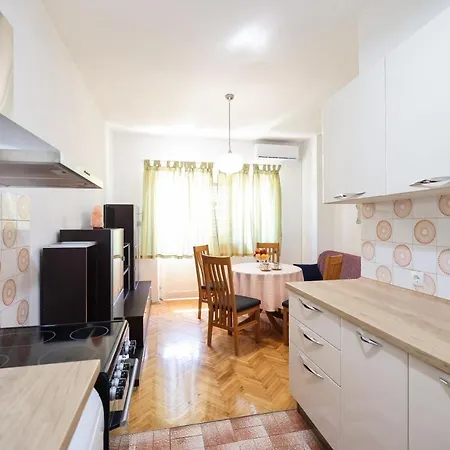 Apartamento 3 Bedroom For 5 People