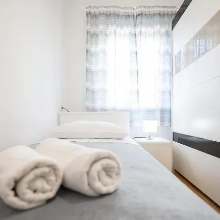 3 Bedroom For 5 People Apartamento Zadar